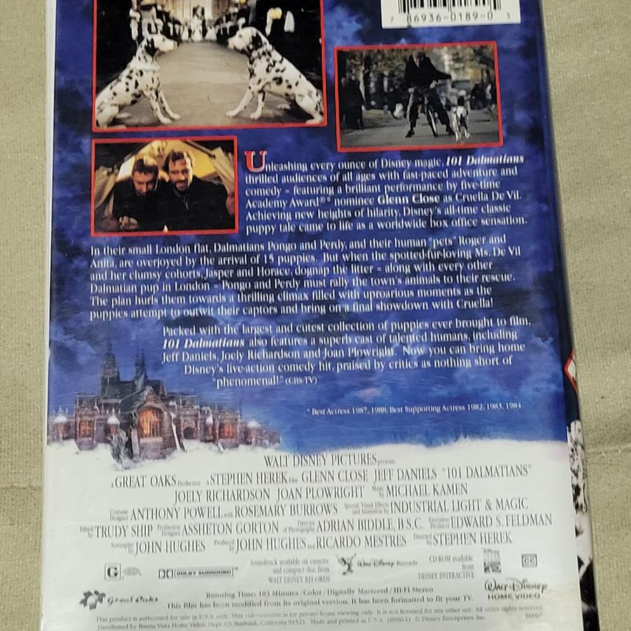 Disney's 101 Dalmatians alt 2