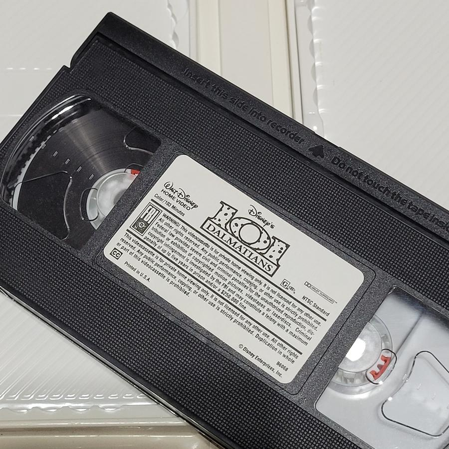 Disney's 101 Dalmatians alt 3